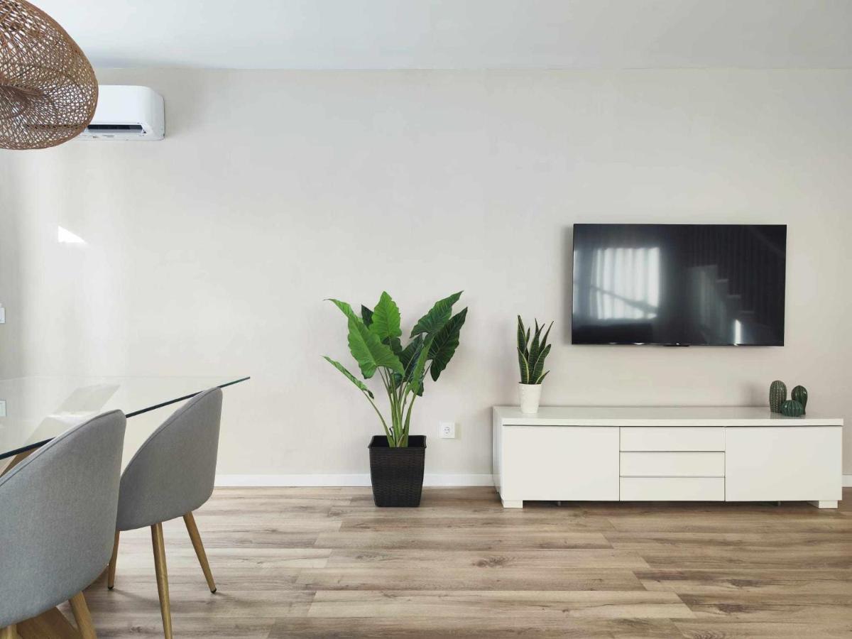Mazi Apartments Cuba Mataró Buitenkant foto